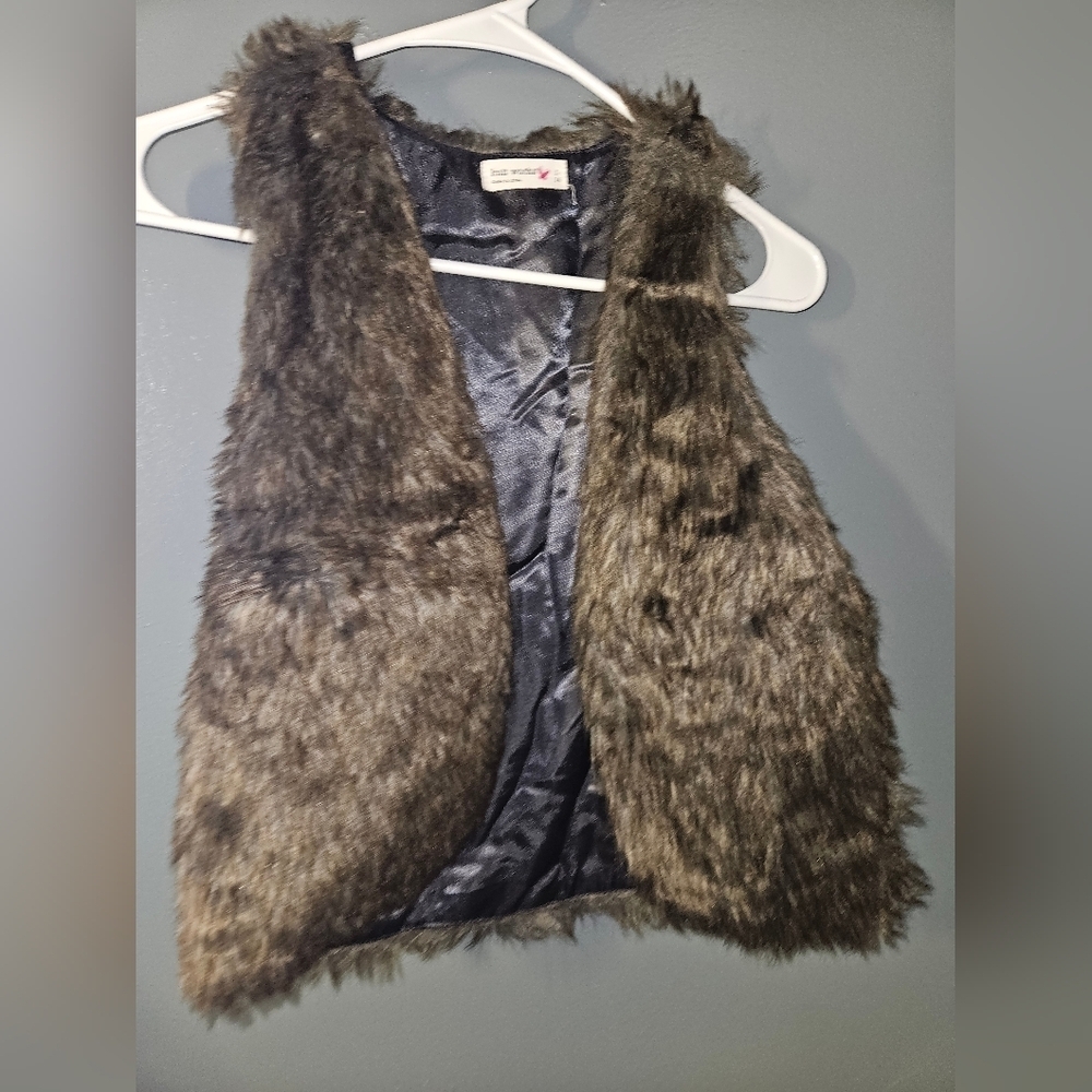 Knit Works Girls Faux Fur Vest Size L (14)